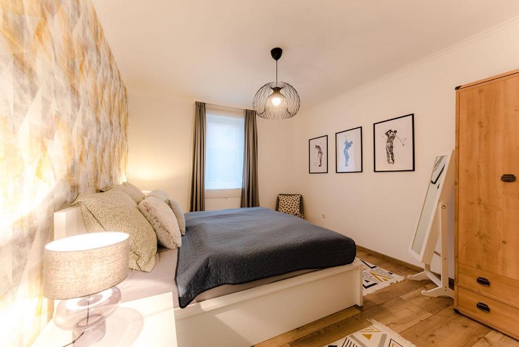 Birdie Apartman Zalacsány Esterno foto